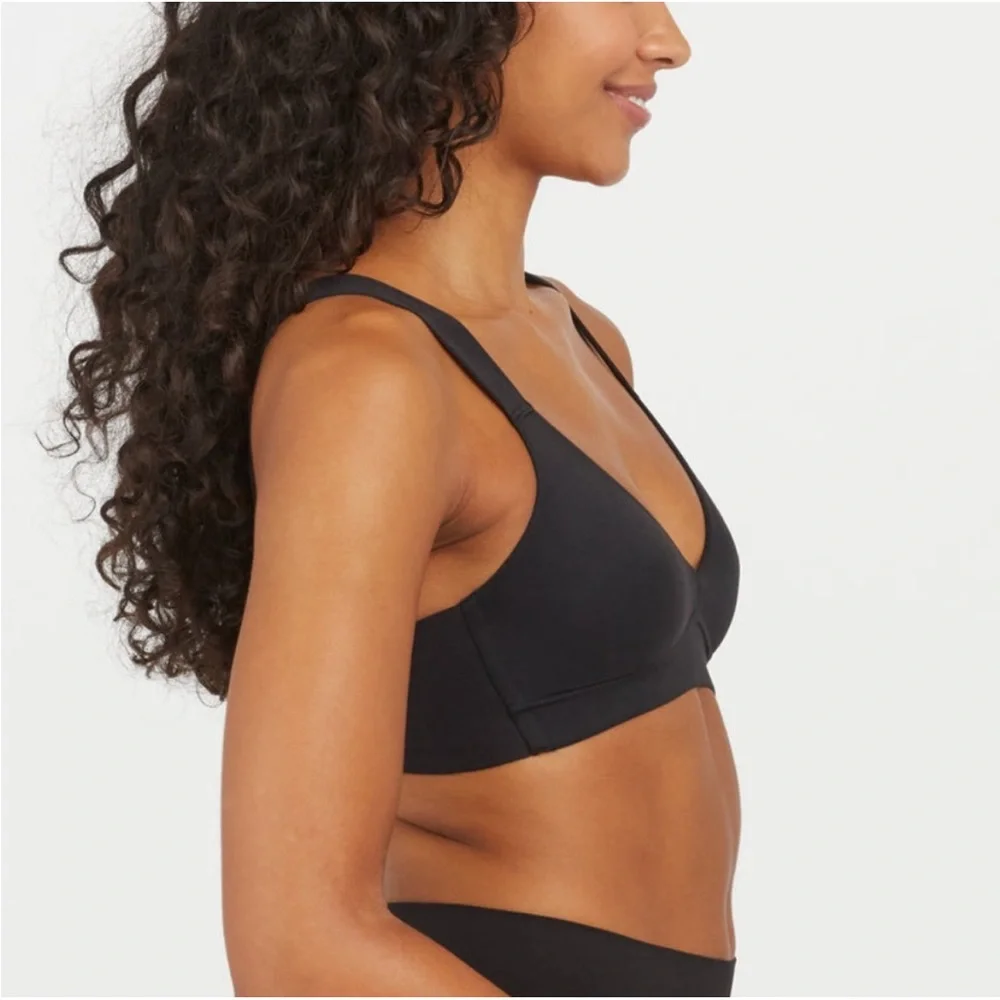 Spanx wireless bra black NWT medium - Picture 3 of 13